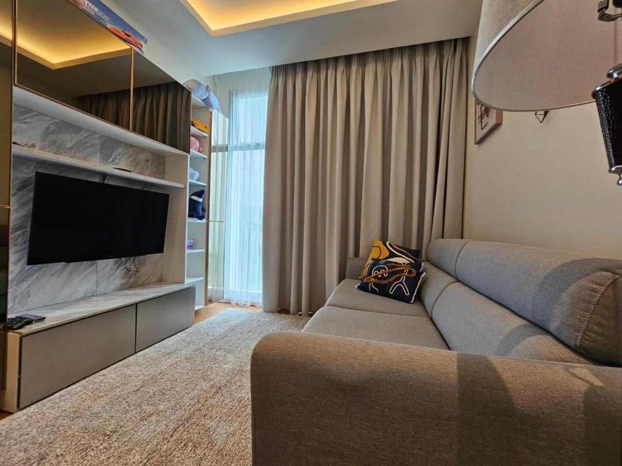 Angsana Beachfront Residences *
